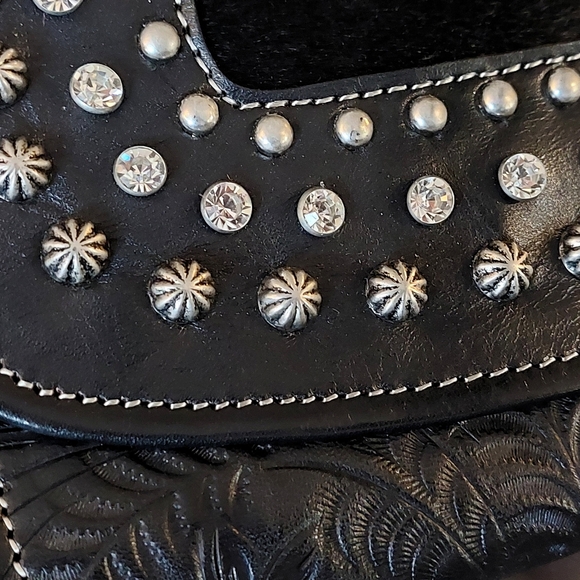 American West Genuine Leather Crossbody Bag - Picture 8 of 14